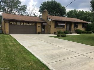 5180 Craig Ave NW, Warren, OH