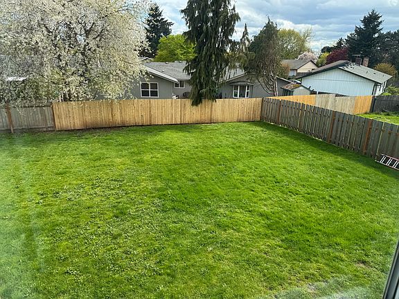 2nd image of 1713 SE Blairmont Dr
