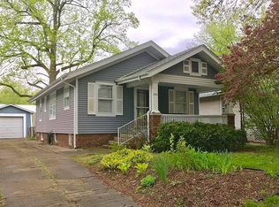 1821 Holmes Ave, Springfield, IL 62704