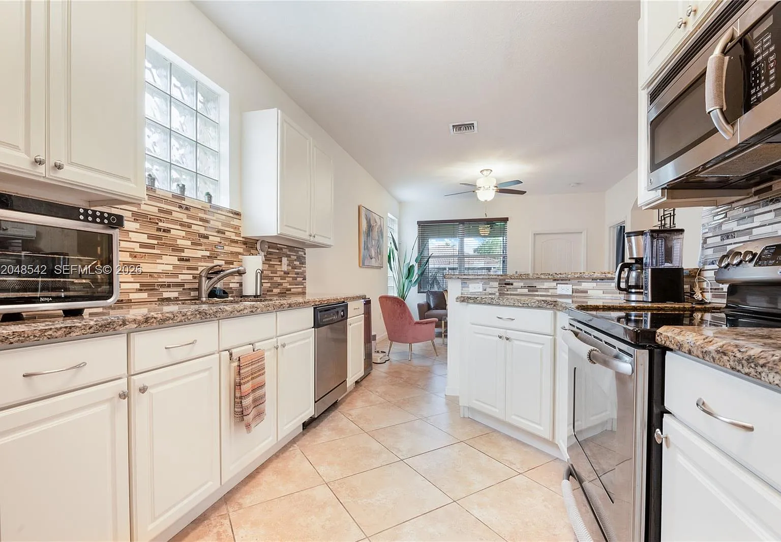 Precious Homes At Lakes B — Photo 2