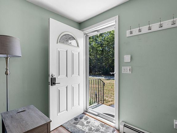 3rd image of 81 Aunt Sophies Road