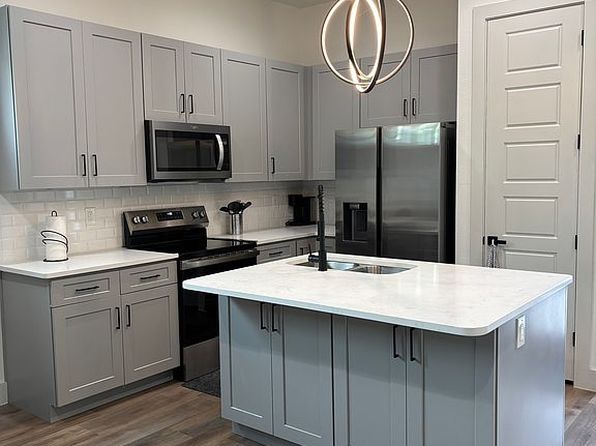 514 Moten Aly Unit 101/102