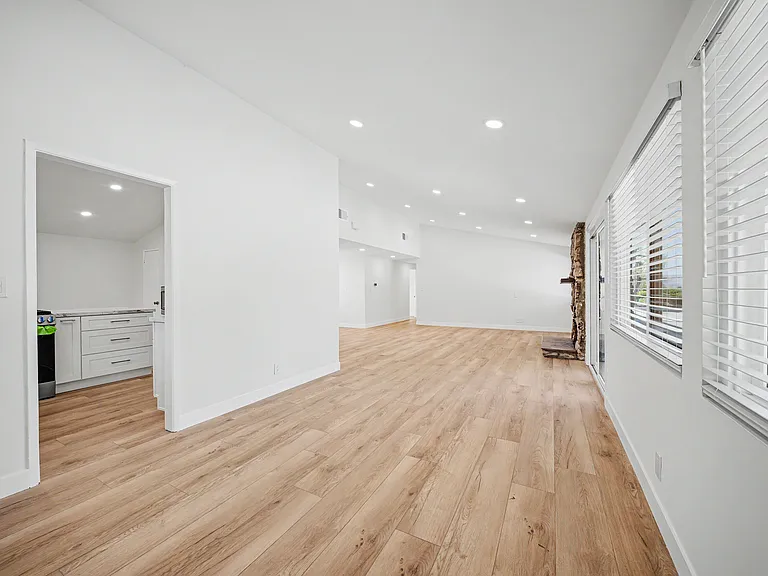 5604 Mason Ave — Photo 12