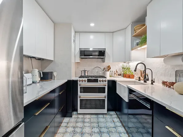 100 Beekman Street image 1 of 10