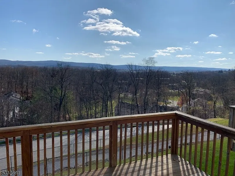13 Kristen Ct