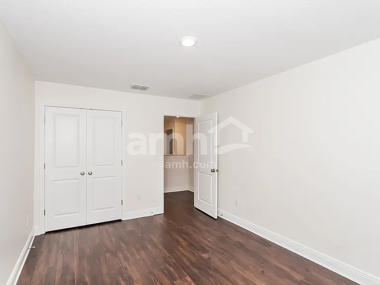 27297 Saint Andrews Ave — Photo 12