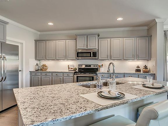 4th image of 6747 Tulip Tree Dr #203-lot 203