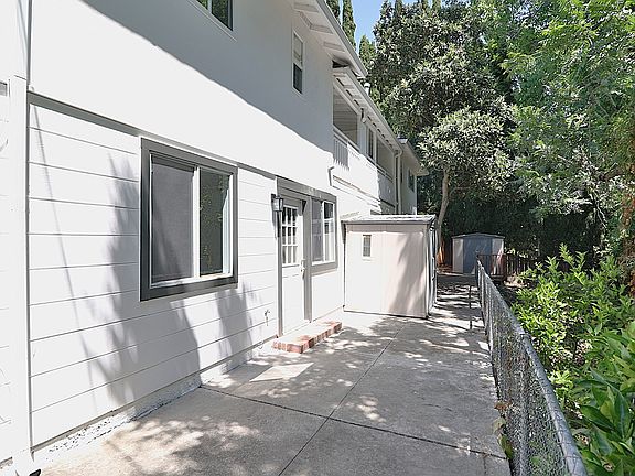 4th image of 1518 Willowbrae Ave #Adu