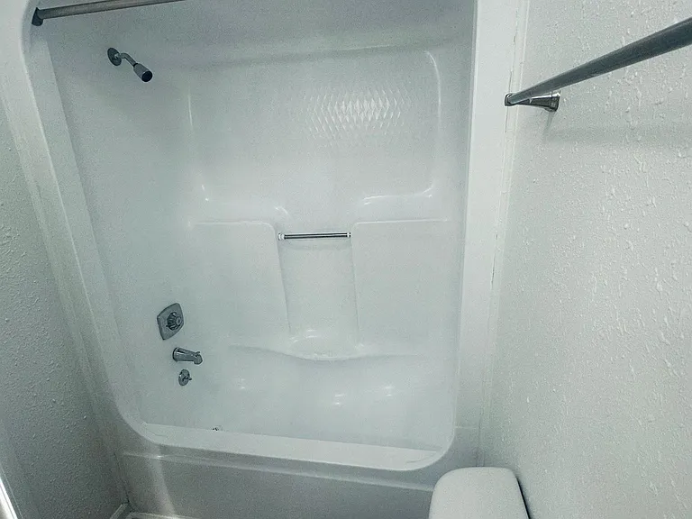 1 Villa Dr #1C — Photo 9