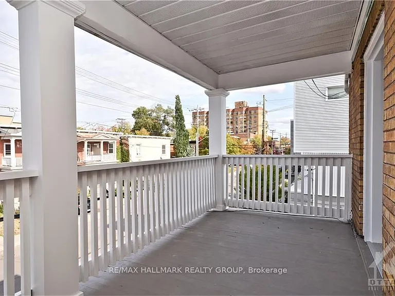 375 Mackay St #3 — Photo 17