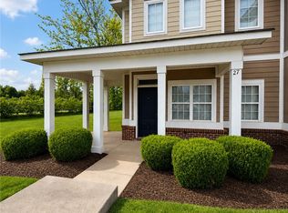 1957 Wire Rd APT 27, Auburn, AL 36832
