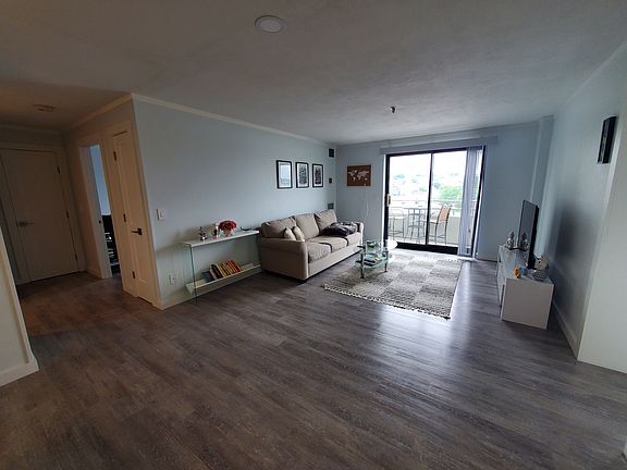 2nd image of 376 Ocean Ave APT 513