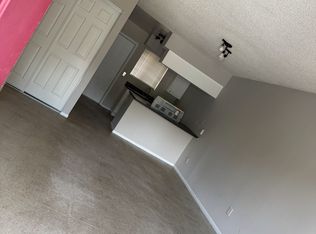 328 Pine St, Orlando, FL 32824
