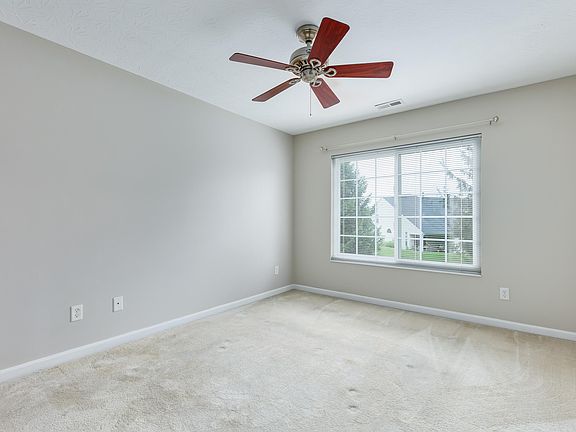 3rd image of 7099 Putters Point