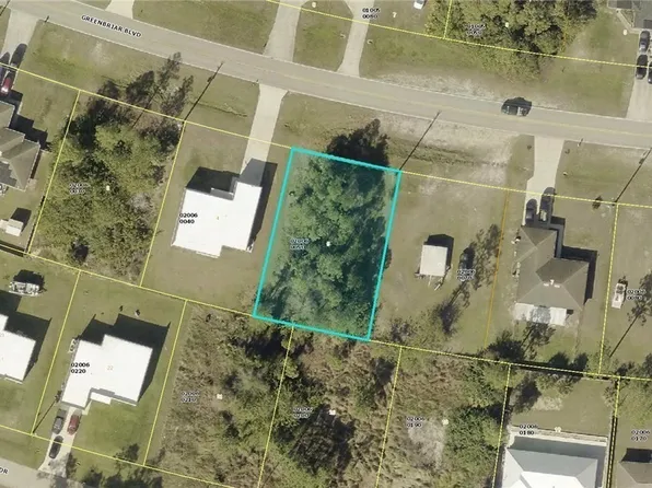 123 Greenbriar Blvd, Lehigh Acres, FL 33972