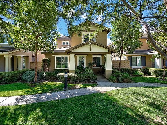 3rd image of 9789 Winterberry Dr
