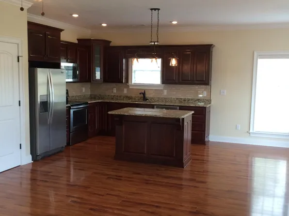 268 Cobblestone Blvd SE, Moultrie, GA 31788