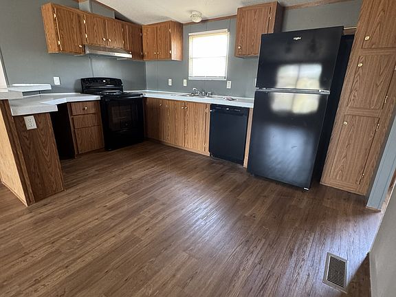 3rd image of 7460 Kitty Hawk Rd #24