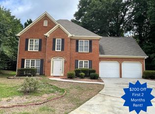 110 Heritage Ct, Fayetteville, GA 30214