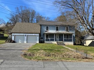 496 Ronceverte Ave, Ronceverte, WV 24970