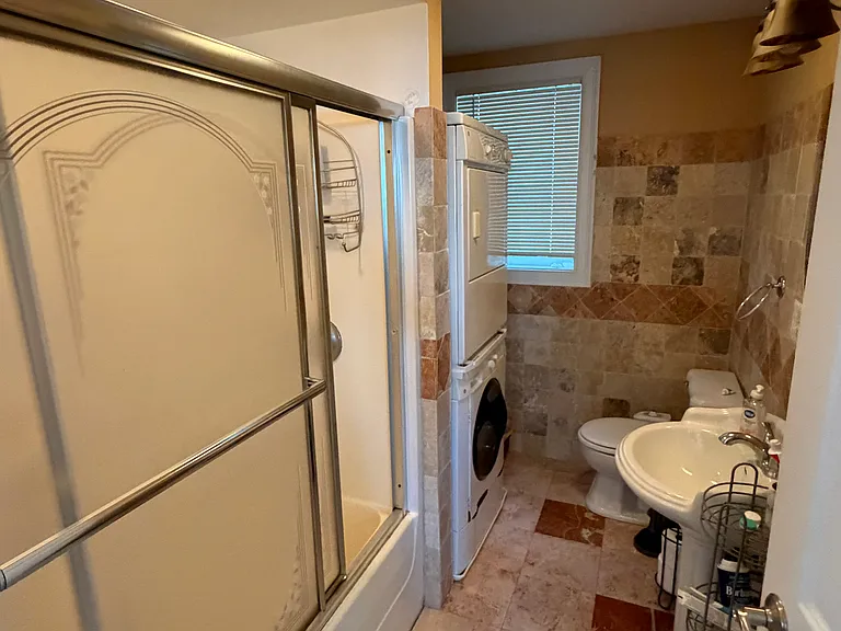 132 Elton St #3 — Photo 7