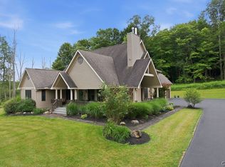 7374 Bonney Hill Rd, Hamilton, NY 13346