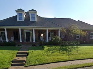 2099 Willow Lake Dr, Newburgh, IN