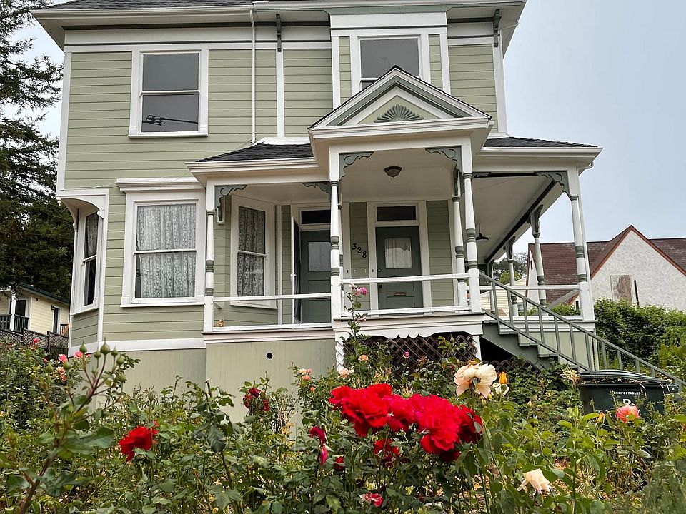 1st image of 328 Bodega Ave #B