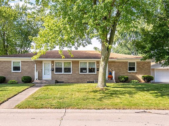 4th image of 3161-3163 5th St