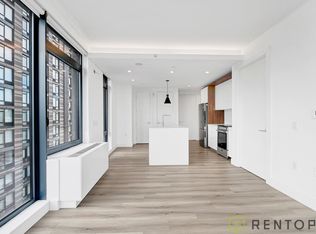 224 E 135th St #702, Bronx, NY 10451