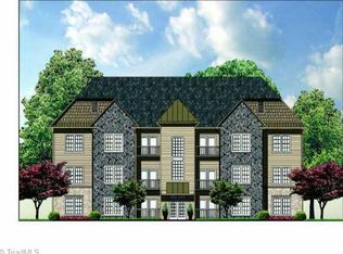 3610 Spanish Peak #1B, High Point, NC 27265