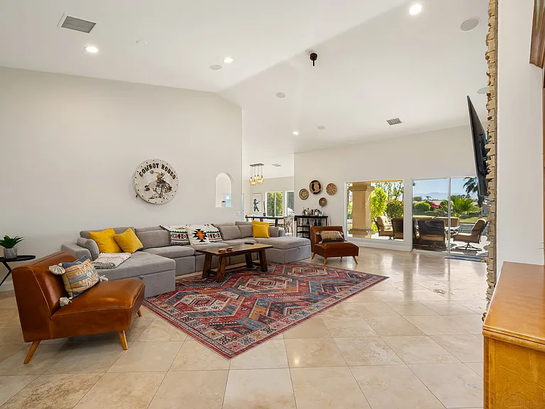45168 Coeur Dalene Dr — Photo 5