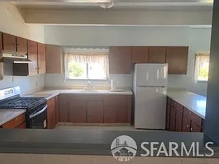 2063 Carroll Ave - Photo 4