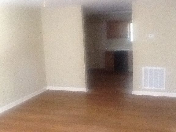 4th image of 5107 Bradley St NW