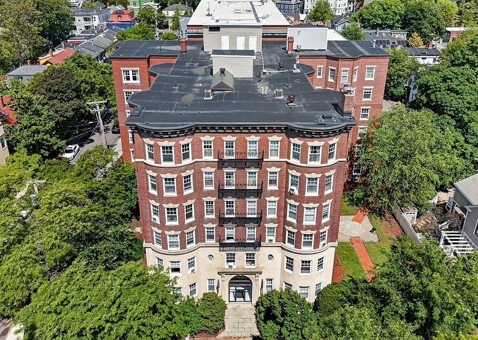 1st image of 55 Magazine St APT 18
