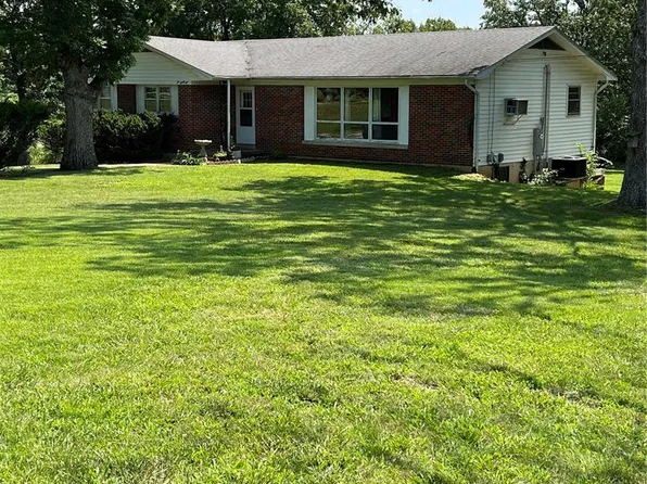 1091 Sappington Bridge Rd, Sullivan, MO 63080