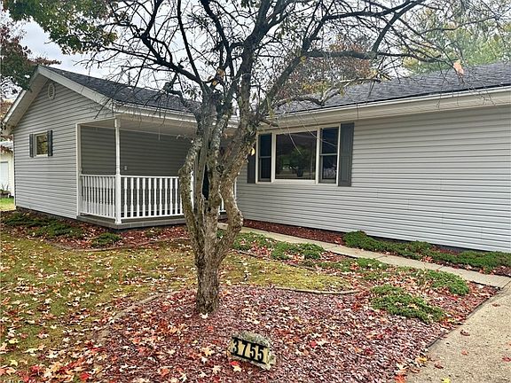 3rd image of 3755 Mill Dr