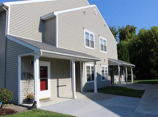 304 Evergreen Pl, Rensselaer, NY 12144