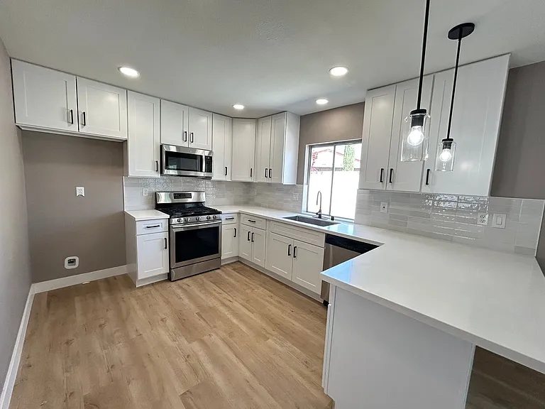 5682 E Monroe Ave — Photo 6