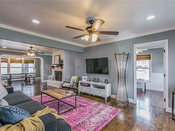 5th image of 2801 Fairfax Dr