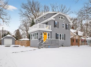 29 W Boulevard Pkwy, Rochester, NY 14612