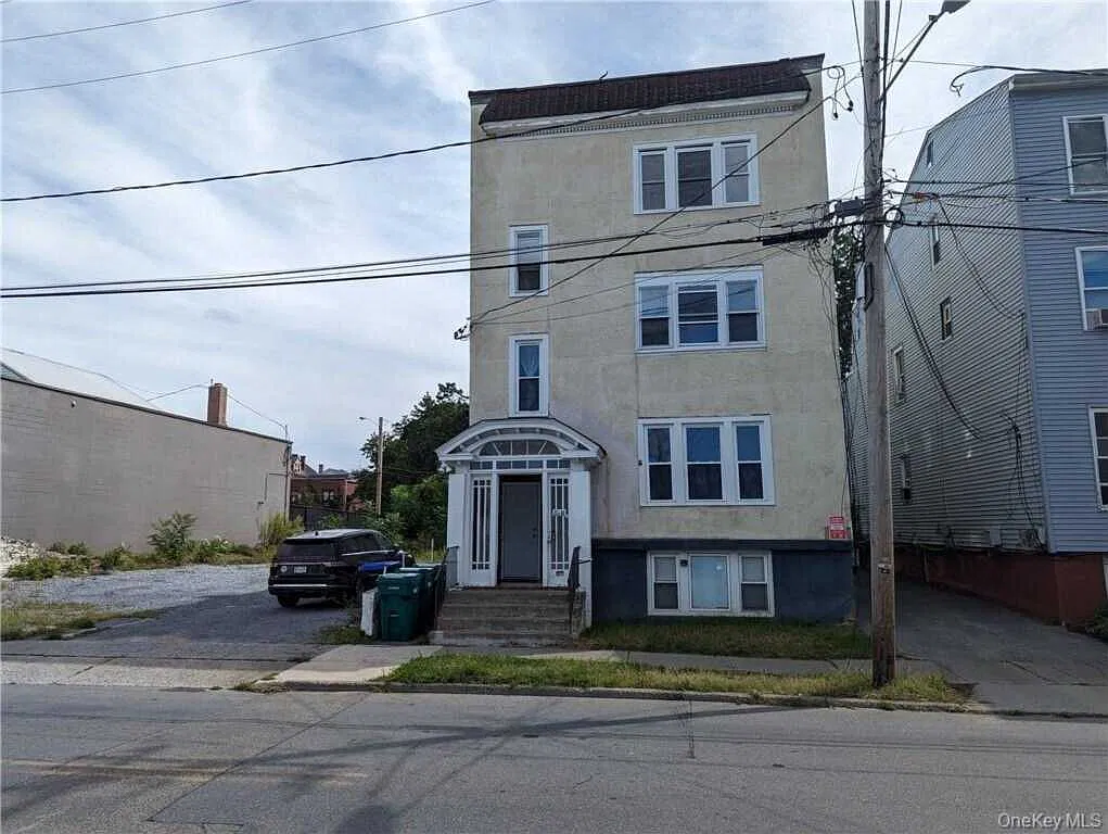 65 Academy Street, Poughkeepsie, NY 12601 — Photo 1