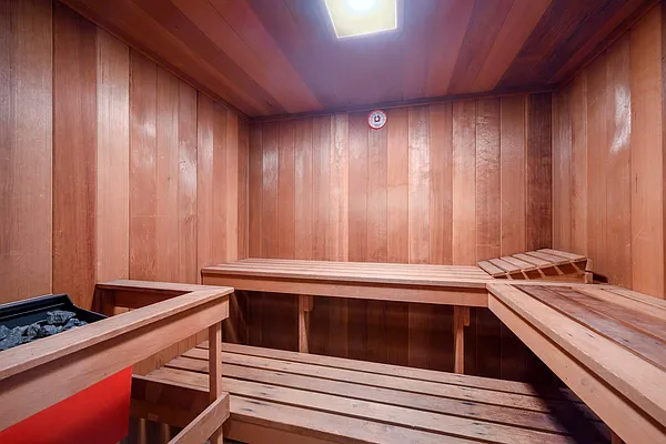 Sold by Sotheby's International Realty | media 26