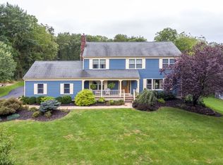 3 Rockwell Rd, Belvidere, NJ 07823