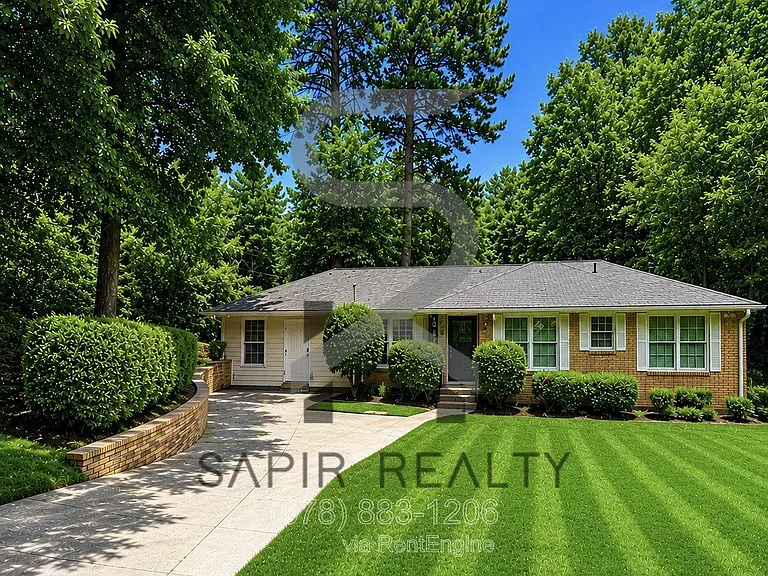 1171 Arborvista Dr NE — Photo 1