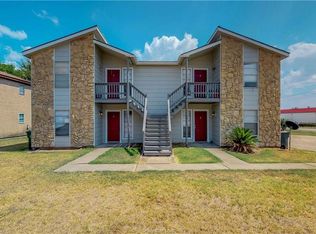 2900 Prairie Flower Cir, Bryan, TX 77802