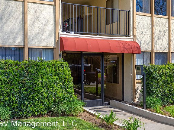 3rd image of 350 S Sierra Madre Blvd APT 11