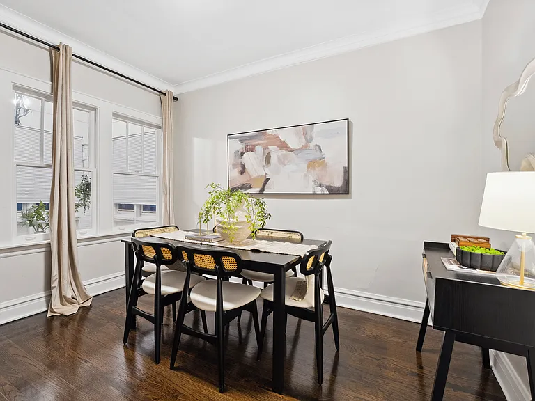 3340 Lombard Ave — Photo 3