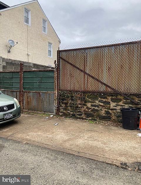 1st image of 228 E Phil Ellena St