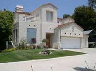 422 Walnut Dr, Ventura, CA 93003